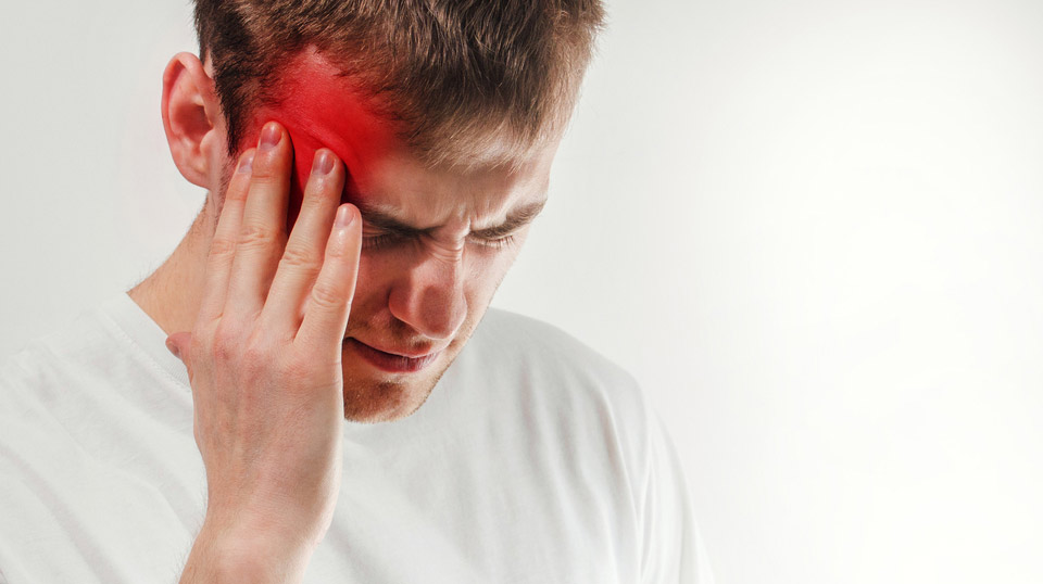 Durerile de cap bruste si intense, semn de hemoragie intracerebrala